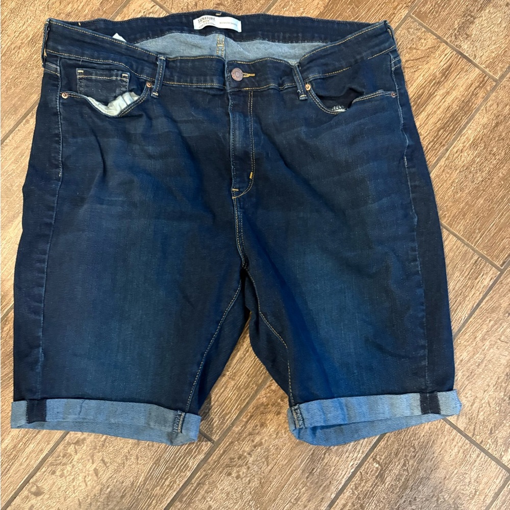 Levi's Blue Jean Bermuda Shorts Distressed Cuffed Style